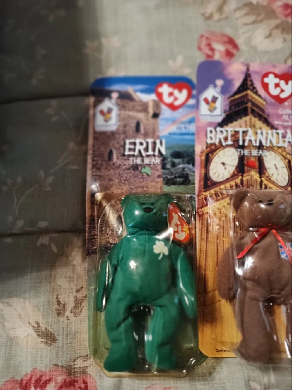 Ty Green Erin, Brown Britannia, Cream Maple & White Glory Beanie Baby Set